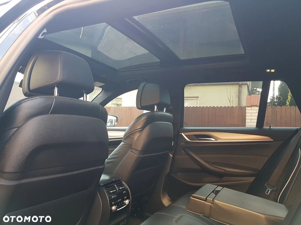 BMW Seria 5 520d M Sport sport - 19