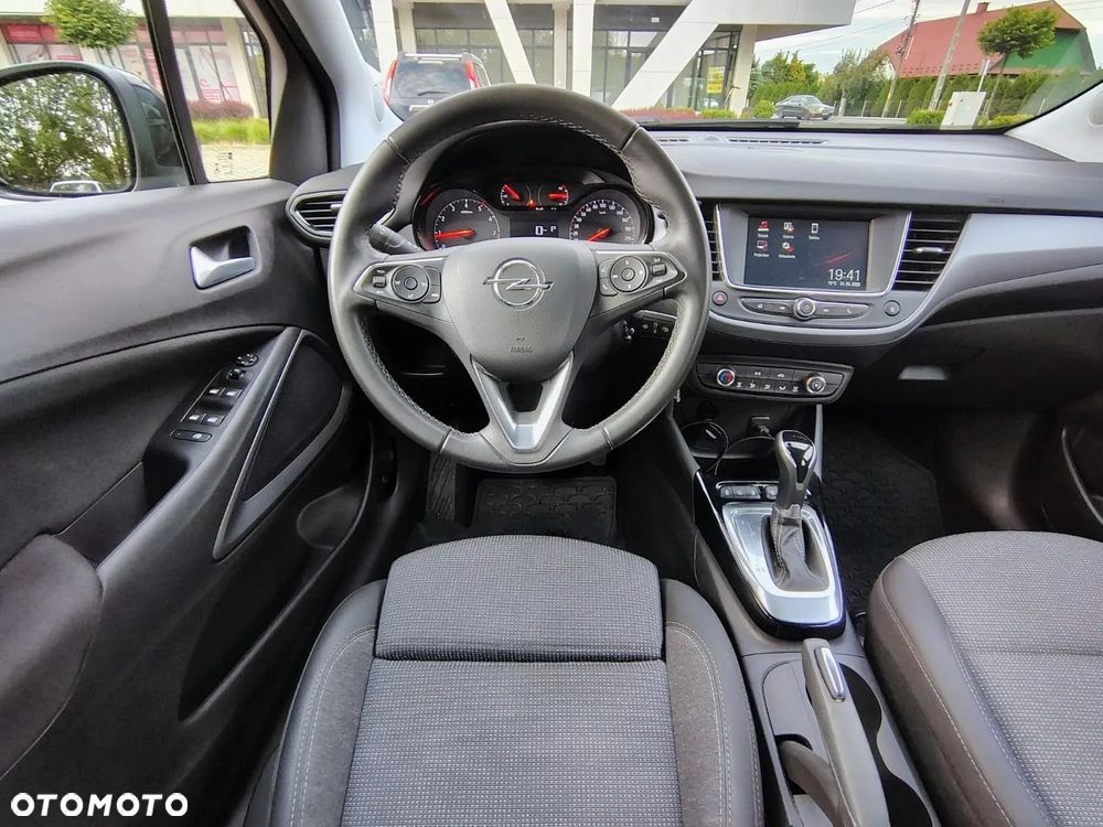 Opel Crossland - 11