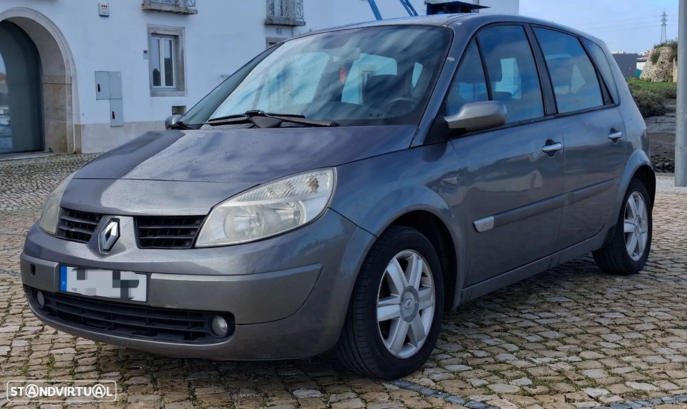 Renault Scénic - 3