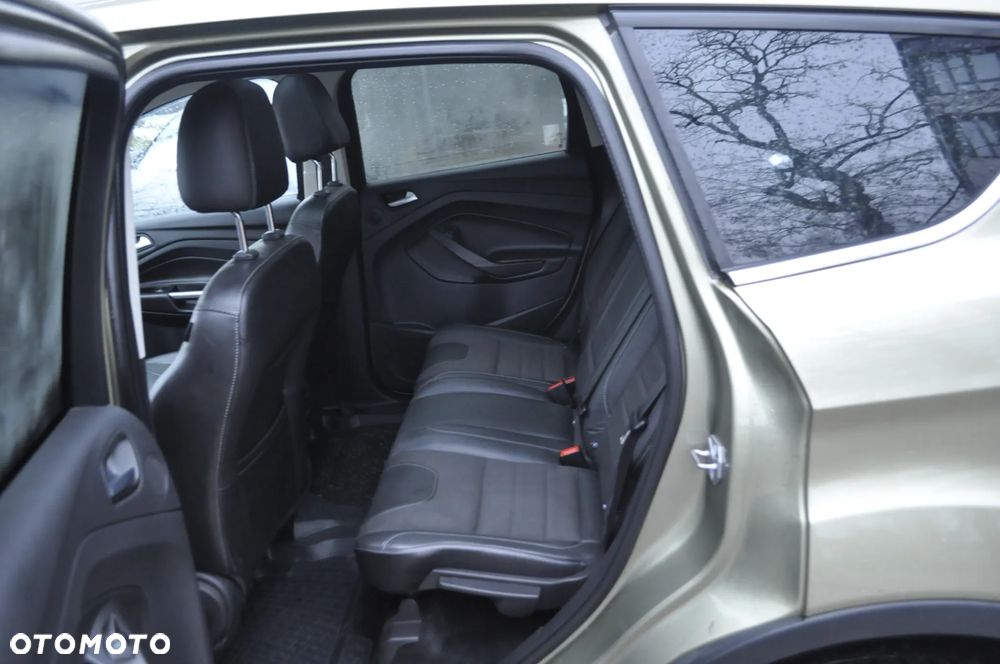 Ford Kuga 1.6 EcoBoost 4x4 Titanium - 21