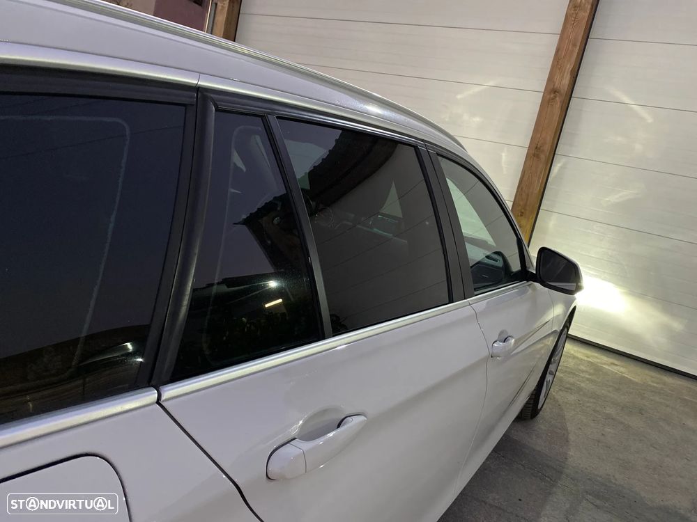 BMW 320 d Touring xDrive Line Sport Auto - 11