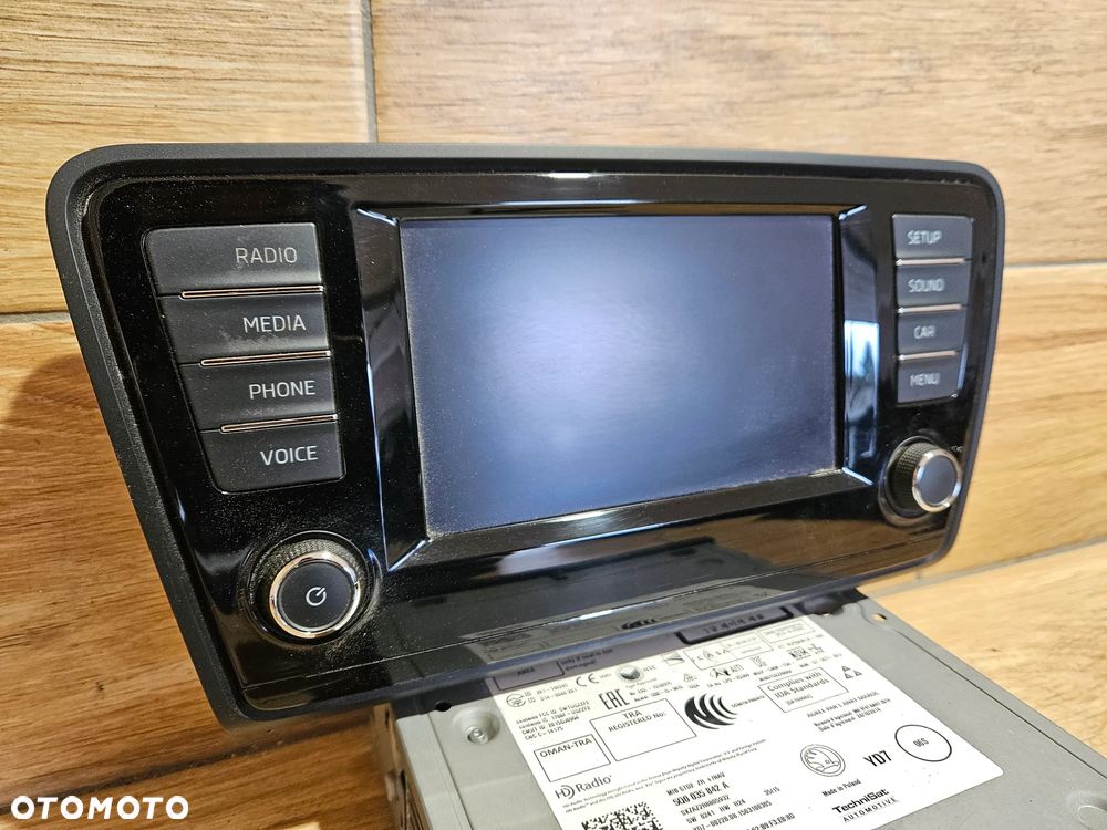 Skoda Octavia III Ekran Nawigacja Czytnik Wyświetlacz 5E0919605H 5Q0035842A - 2