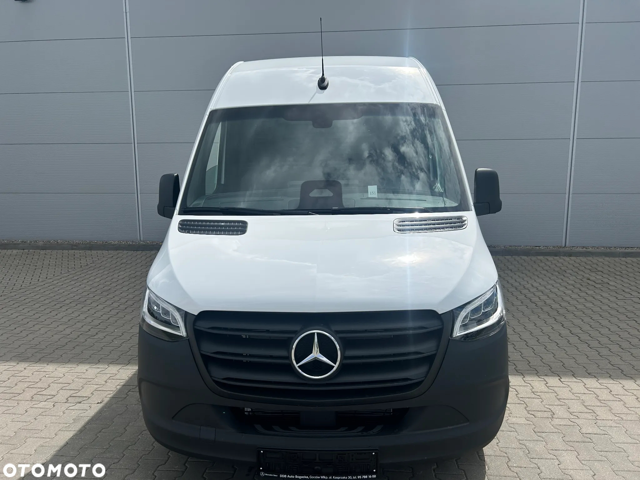 Mercedes-Benz SPRINTER 317 CDI FURGON DŁUGI - 4