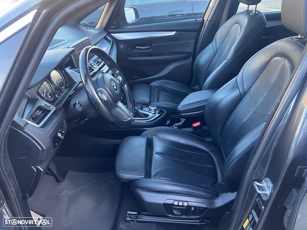 BMW 225xe Active Tourer - 13