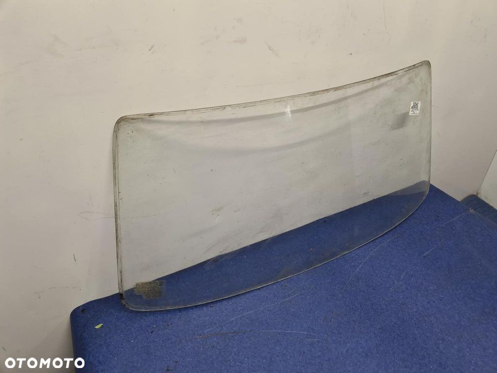 FIAT 126P SZYBA CZOŁOWA PRZEDNIA - 2