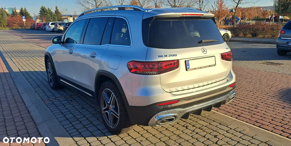 Mercedes-Benz GLB 200 4-Matic AMG Line 8G-DCT - 5