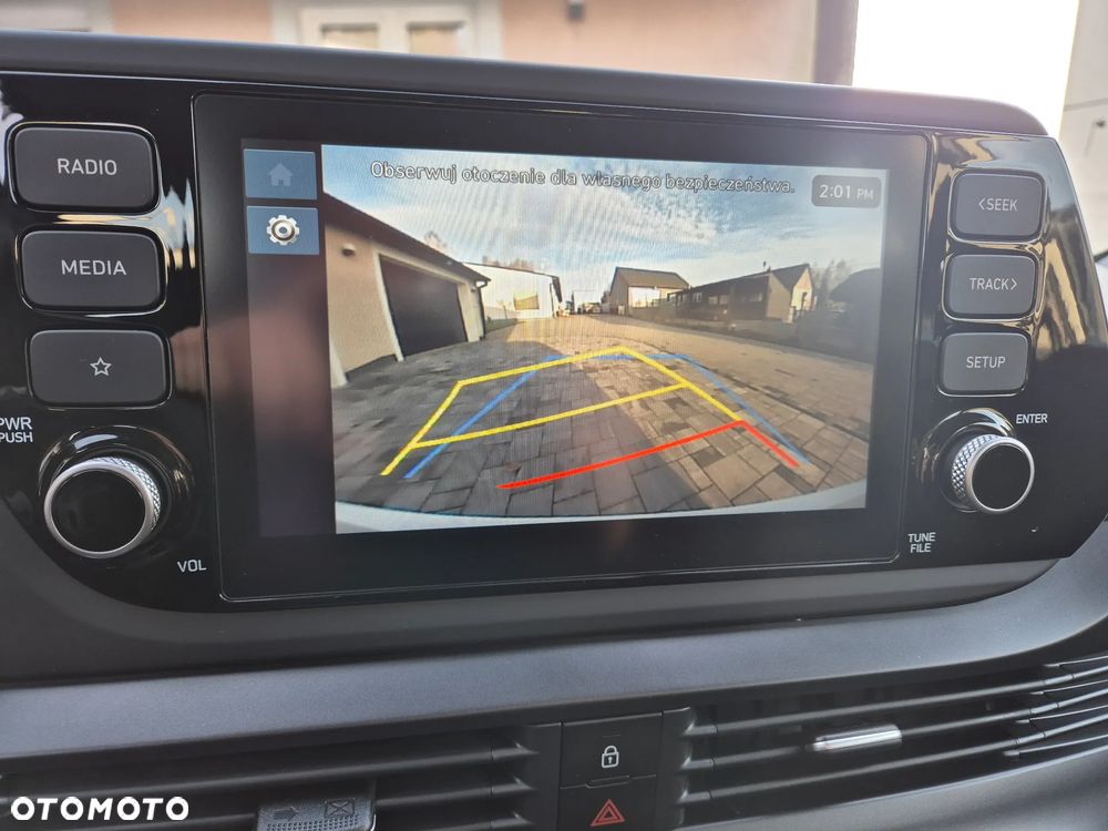 Hyundai i20 1.2 Select - 24