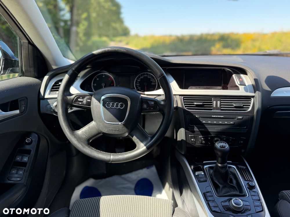 Audi A4 Avant 2.0 TDI DPF Ambition - 11