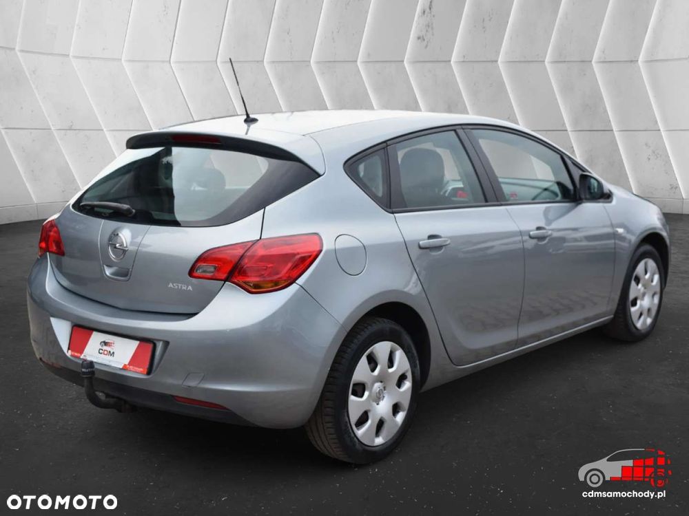 Opel Astra - 10