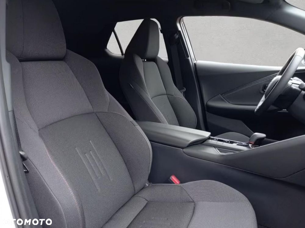 Toyota C-HR 1.8 Hybrid Style - 8