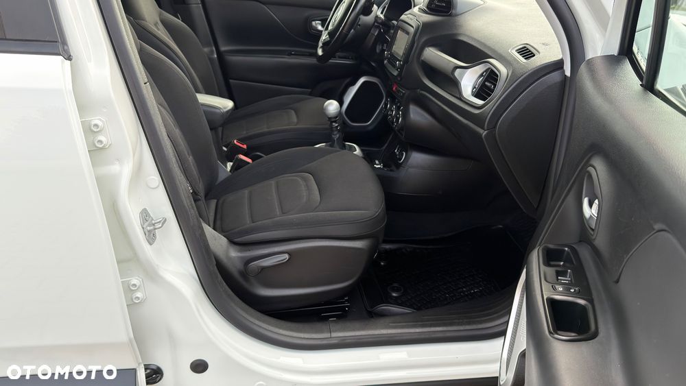 Jeep Renegade 1.4 MultiAir Limited - 33