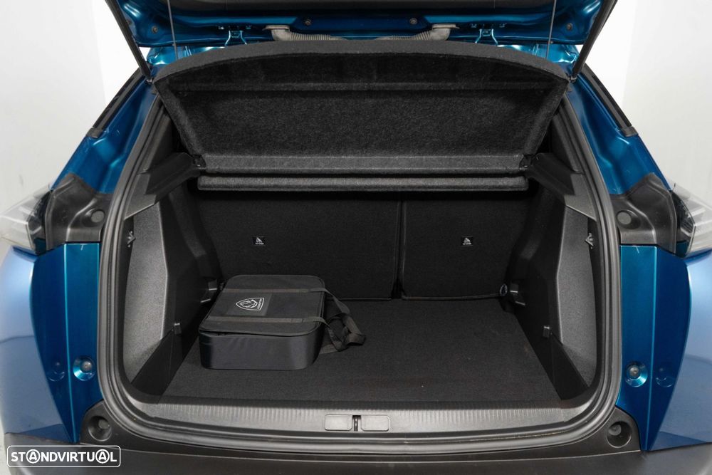 Peugeot e-2008 54 kWh Allure - 16