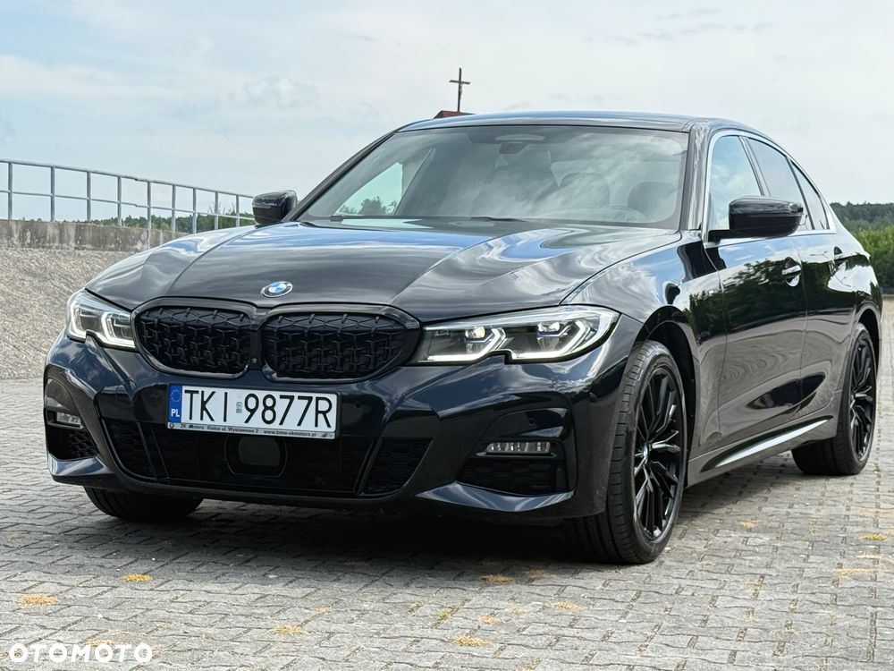 BMW Seria 3 320d xDrive M Sport Shadow sport - 9