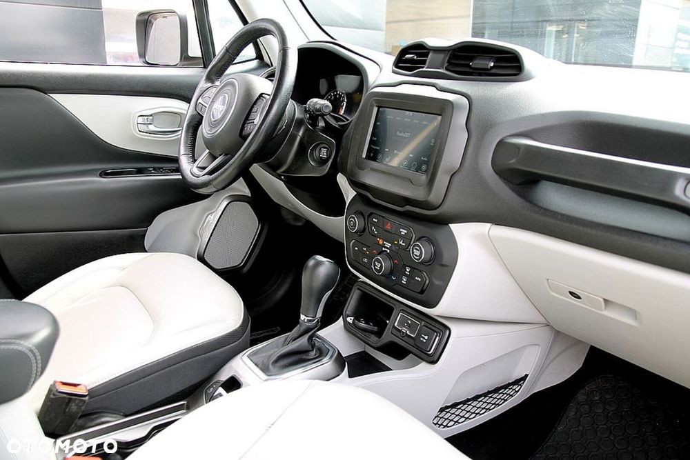 Jeep Renegade 1.4 MultiAir Limited FWD S&S - 25