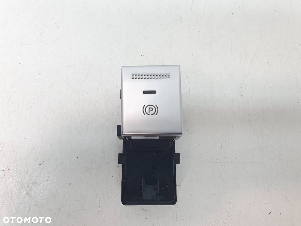 PRZEŁĄCZNIK PRZYCISK HAMULCA RĘCZNEGO A00121327 BAIC BEIJING 7 X75 2024 - 1
