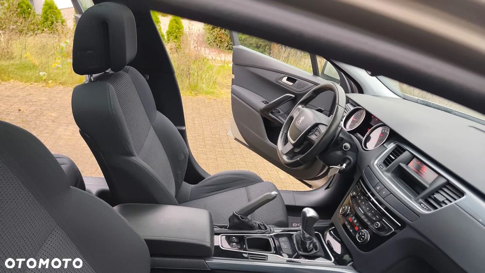 Peugeot 508 SW e-HDi FAP 110 EGS6 Business-Line - 29