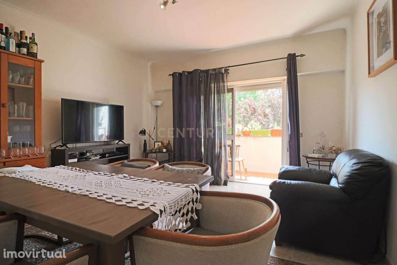 Apartamento T3 com 3 varandas em Trajouce - Grande imagem: 3/31