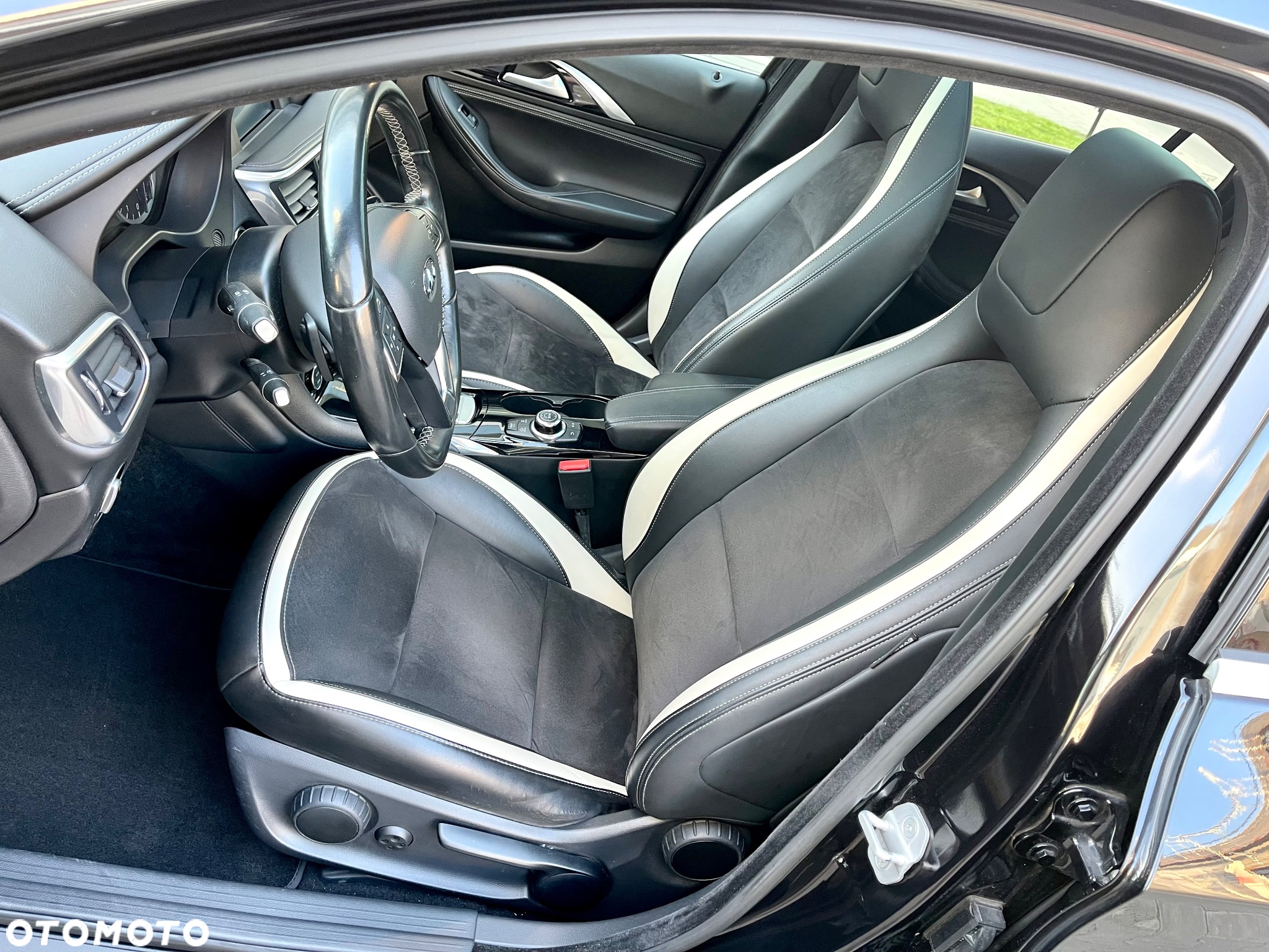 Infiniti Q30 2.0t Sport AWD 7DCT - 6