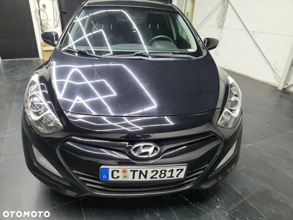 Hyundai i30 1.6 CRDi Premium - 21