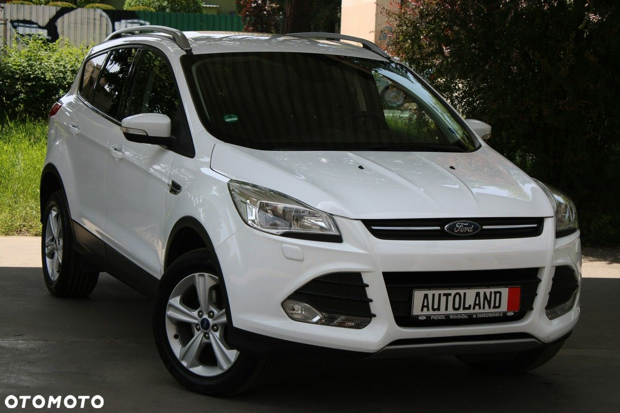 Ford Kuga 1.5 EcoBoost 2x4 Titanium - 36