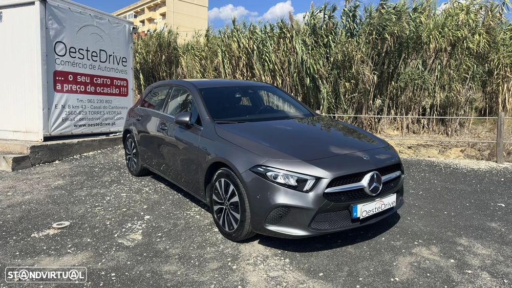 Mercedes-Benz A 250 e Style Plus - 3