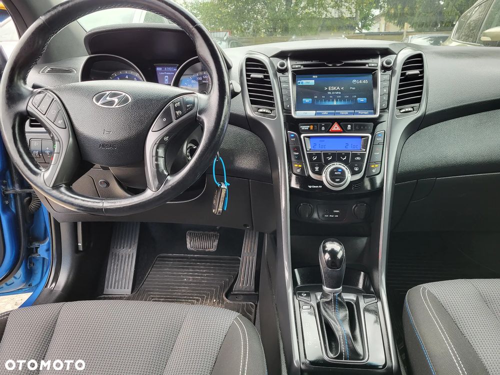 Hyundai i30 Kombi 1.6 GDi DCT Premium - 19