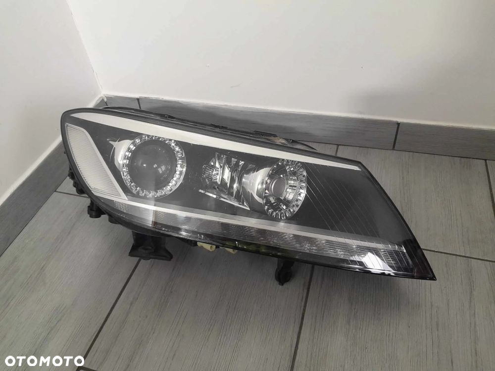 LAMPA PRZEDNIA PRZÓD VW PHAETON II LIFT 2010- 10- 3D1941034A - 2