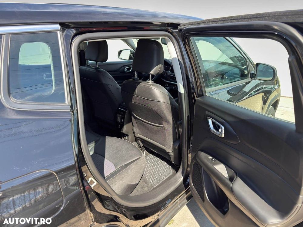 Jeep Compass - 10