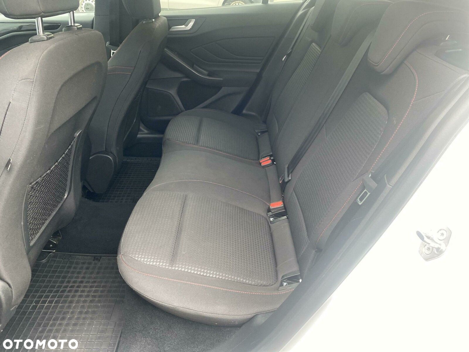 Ford Focus - 20