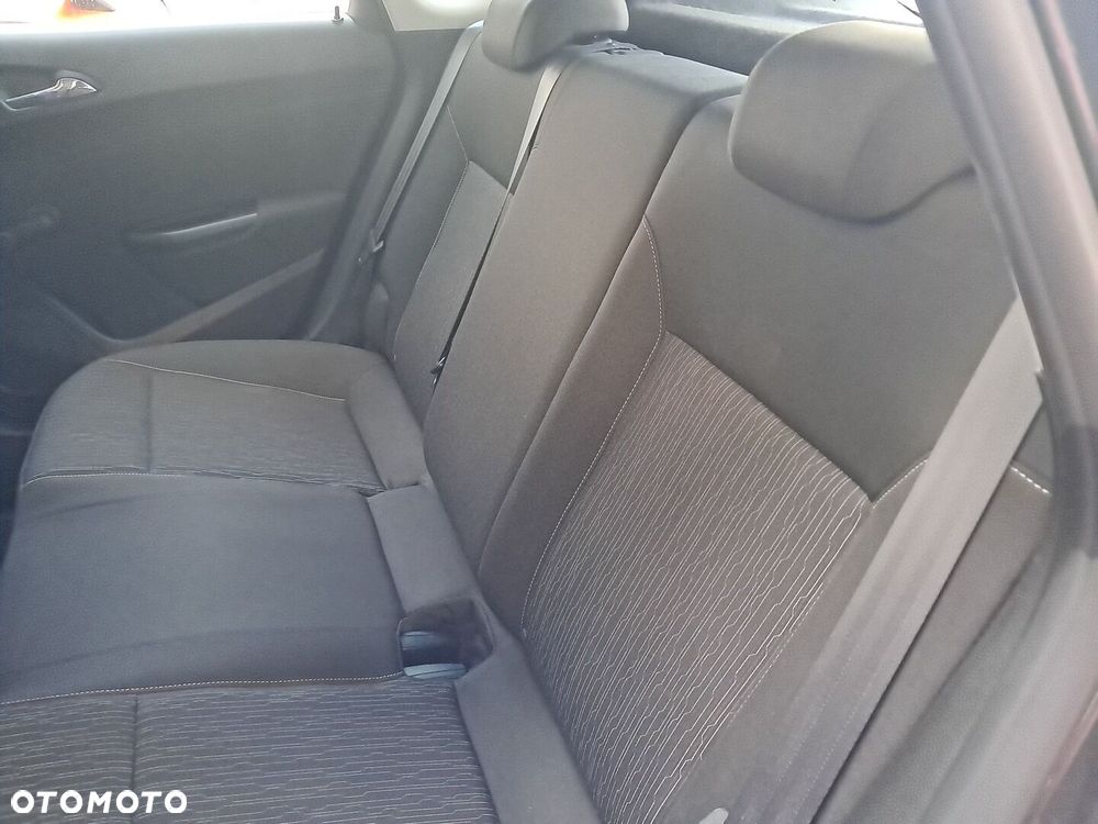 Opel Astra - 14
