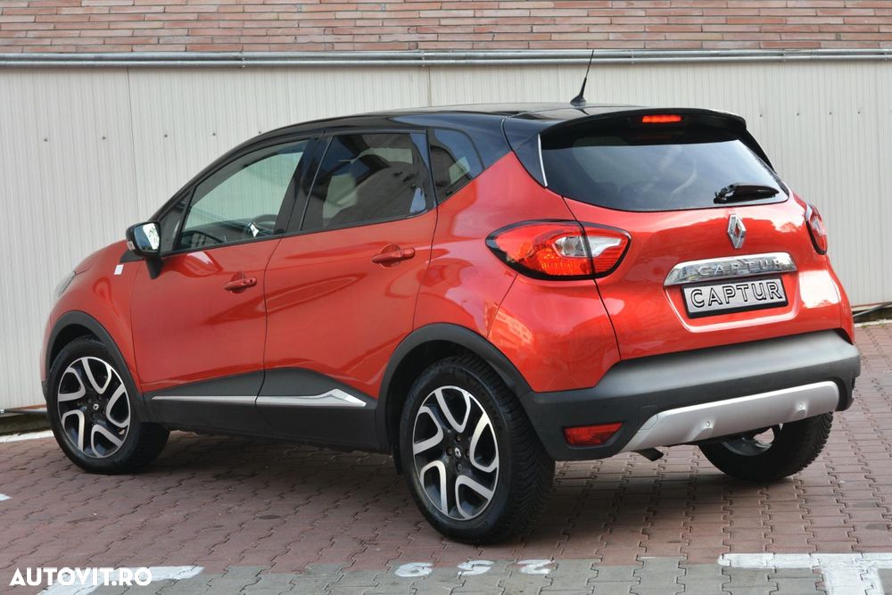 Renault Captur TCe 120 EDC Helly Hansen - 9