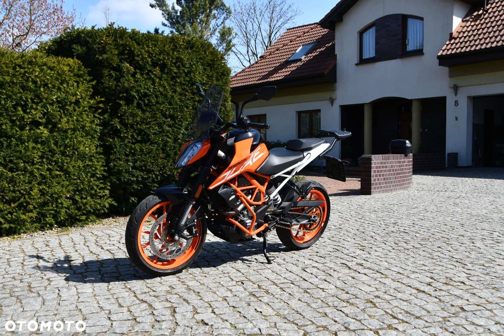 KTM Duke