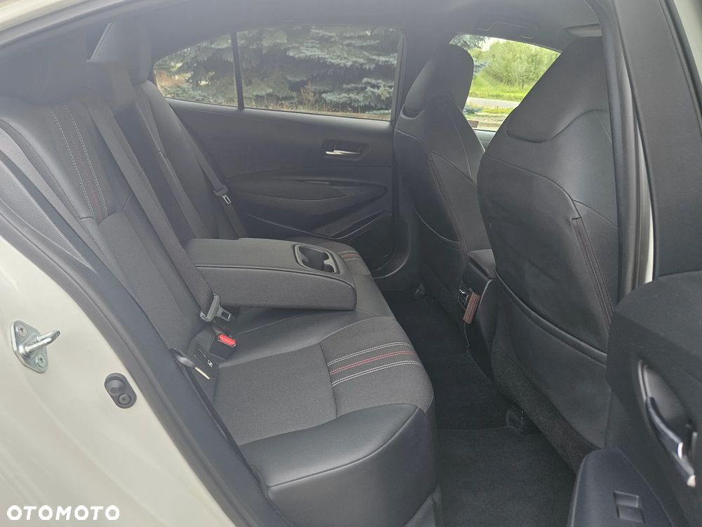 Toyota Corolla 1.6 GR Sport - 16