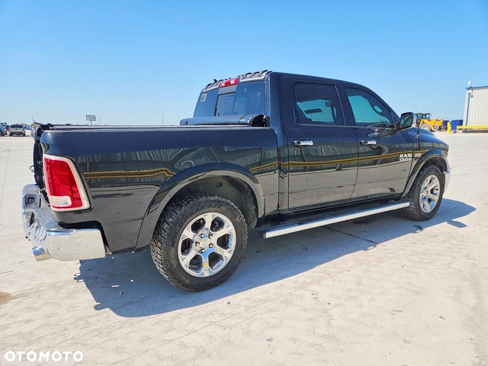 RAM 1500 - 4