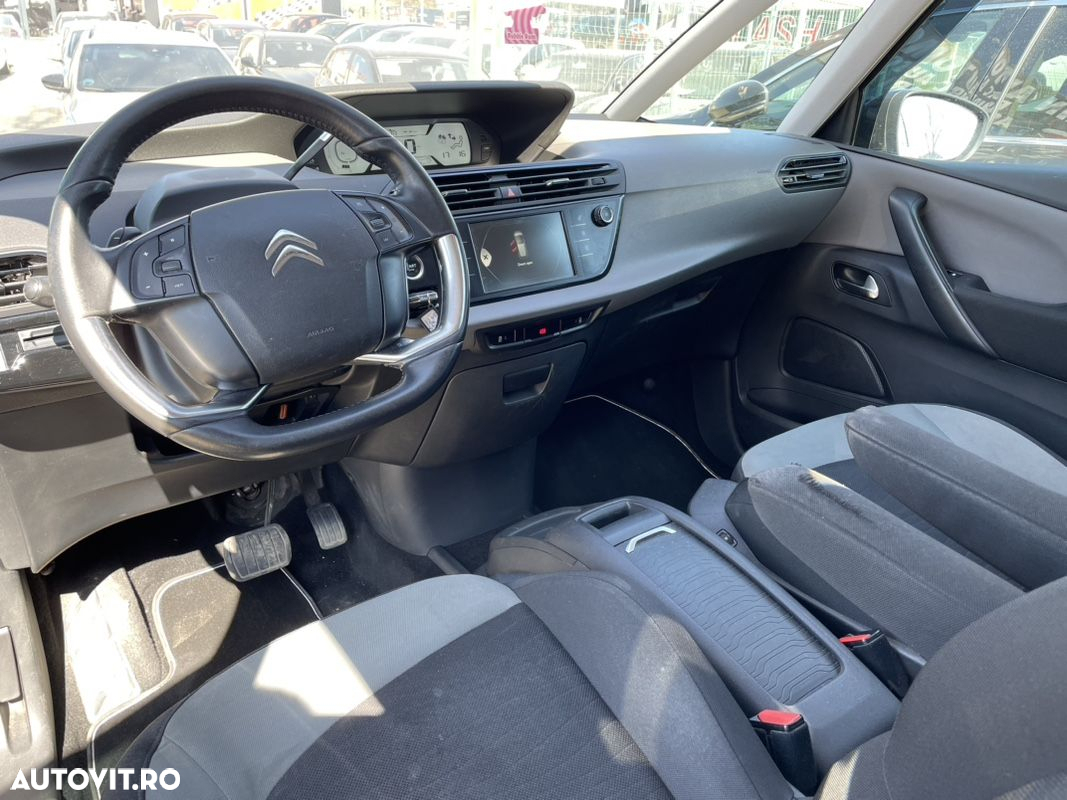 Citroën C4 Picasso 1.6 e-HDI Aut. Exclusive - 10