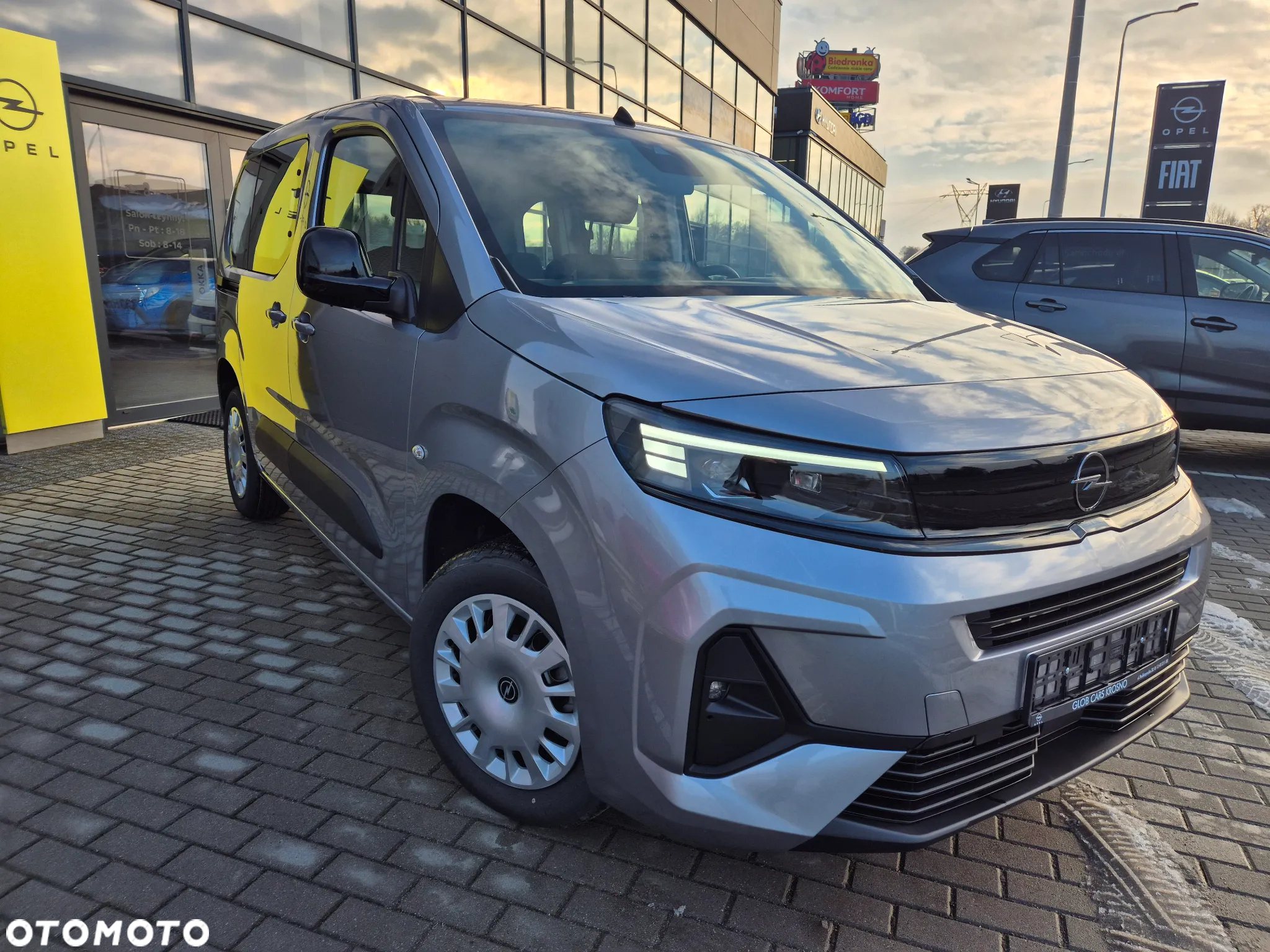 Opel Combo L 1.2 PureTech S&S - 10