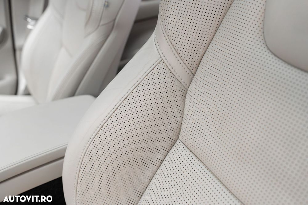 Volvo XC 90 - 33