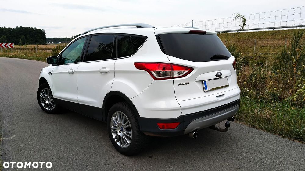 Ford Kuga 2.0 TDCi 4x4 Titanium - 3