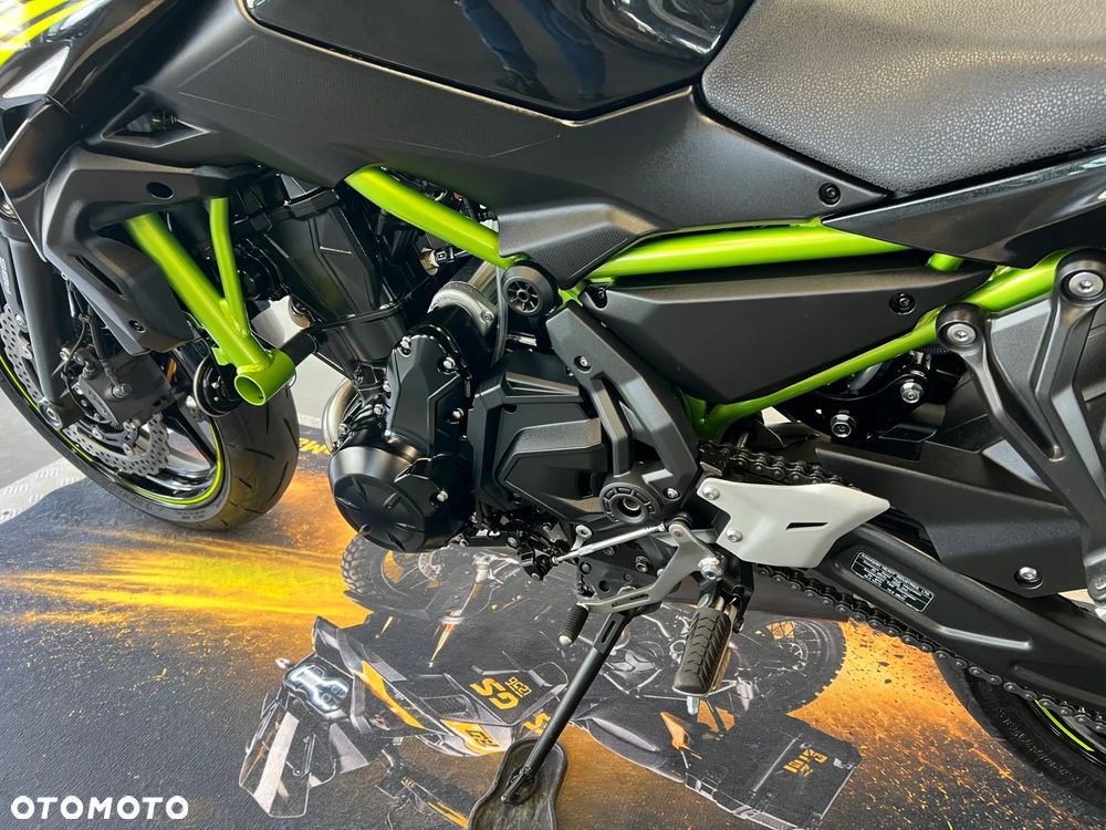 Kawasaki Z 650 - 14