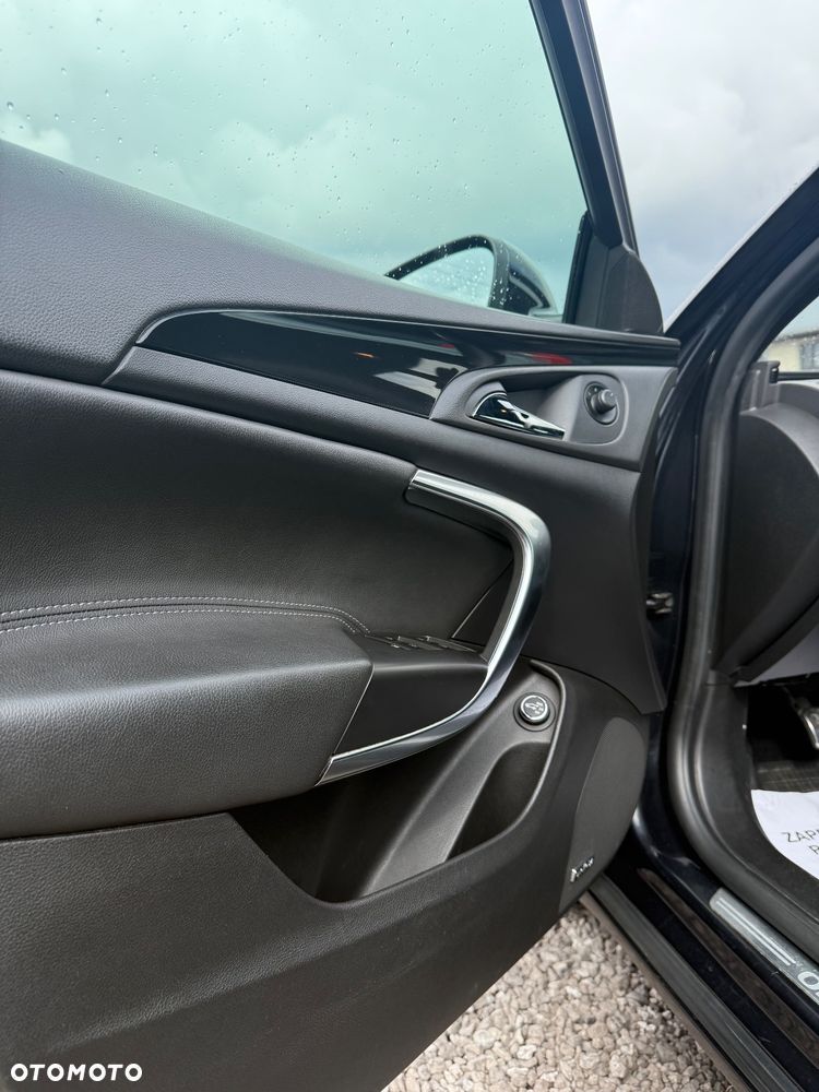 Opel Insignia 1.6 T Cosmo - 12