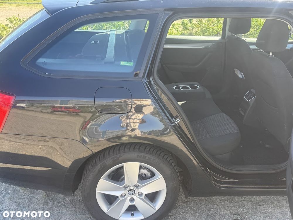 Skoda Octavia 1.9 TDI 4x4 Ambiente - 13