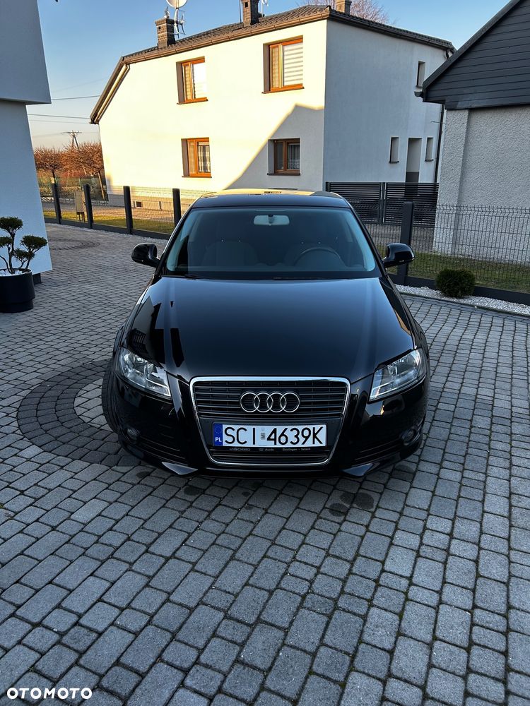 Audi A3 3-drzwiowe 1.6 Attraction - 2