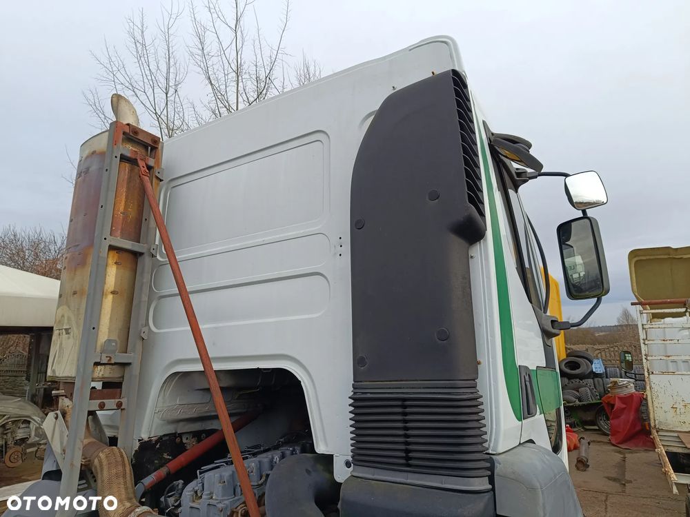 Renault Kerax Premium  wydech ze stelażem - 2