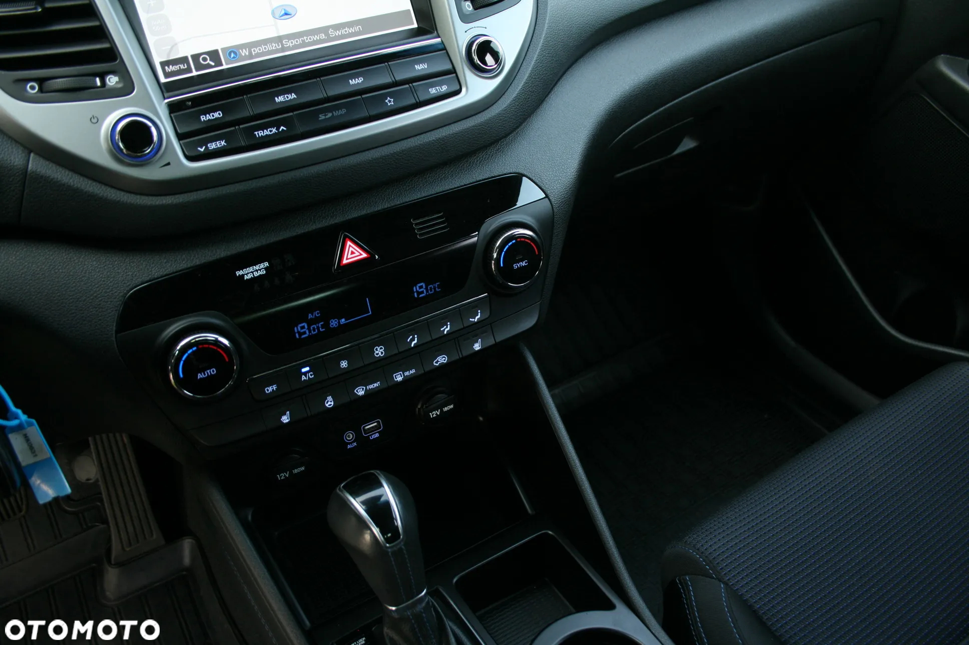 Hyundai Tucson blue 1.7 CRDi 2WD DCT Style - 16