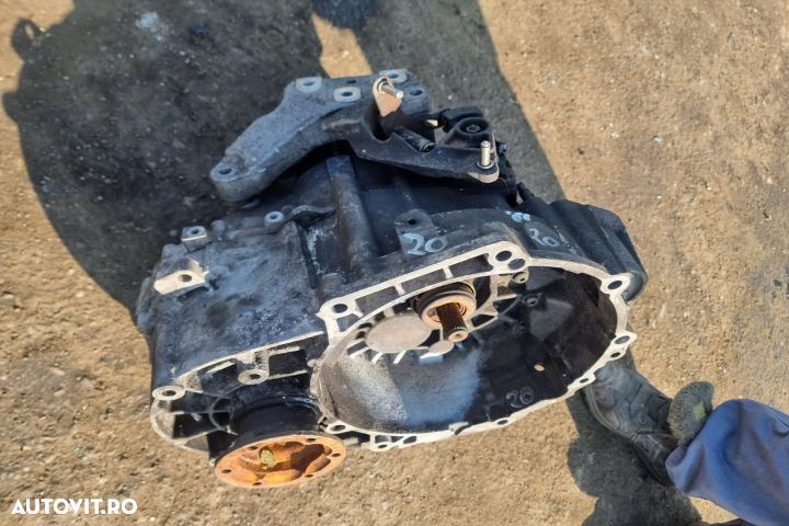 Cutie de viteze manuala 6 trepte 2.0 tdi BMR BMN cod cutie JMA Seat L - 1