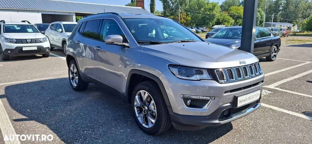 Jeep Compass - 12