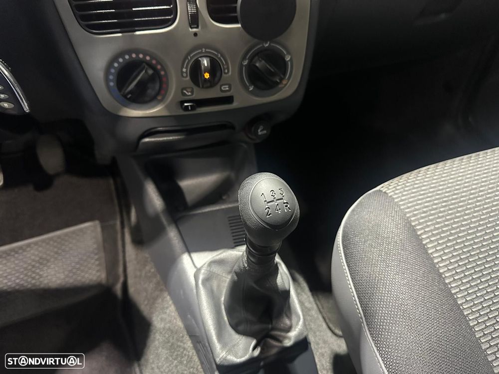 Fiat Strada - 28