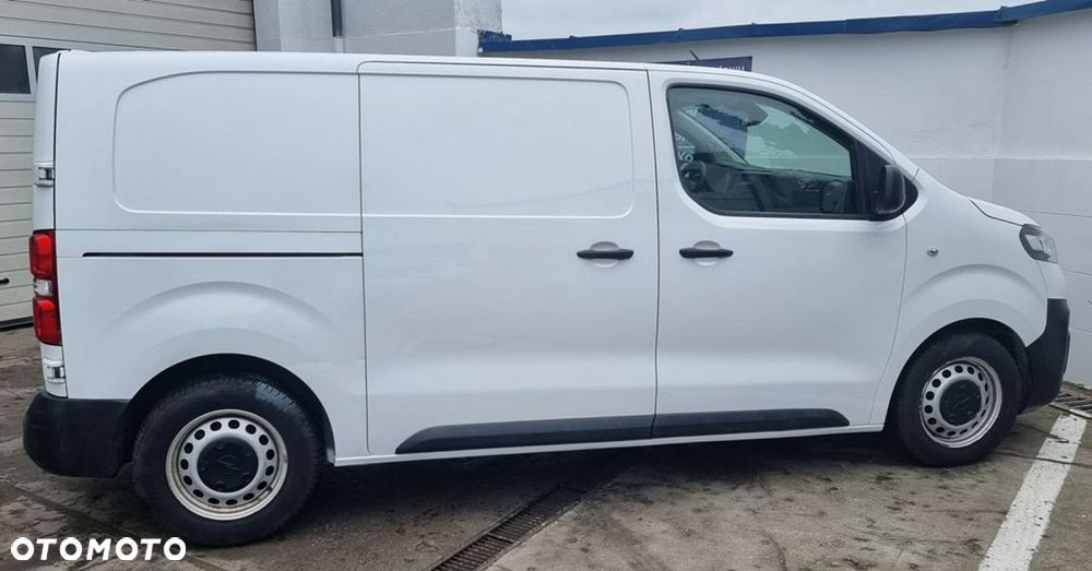 Opel Vivaro - 8
