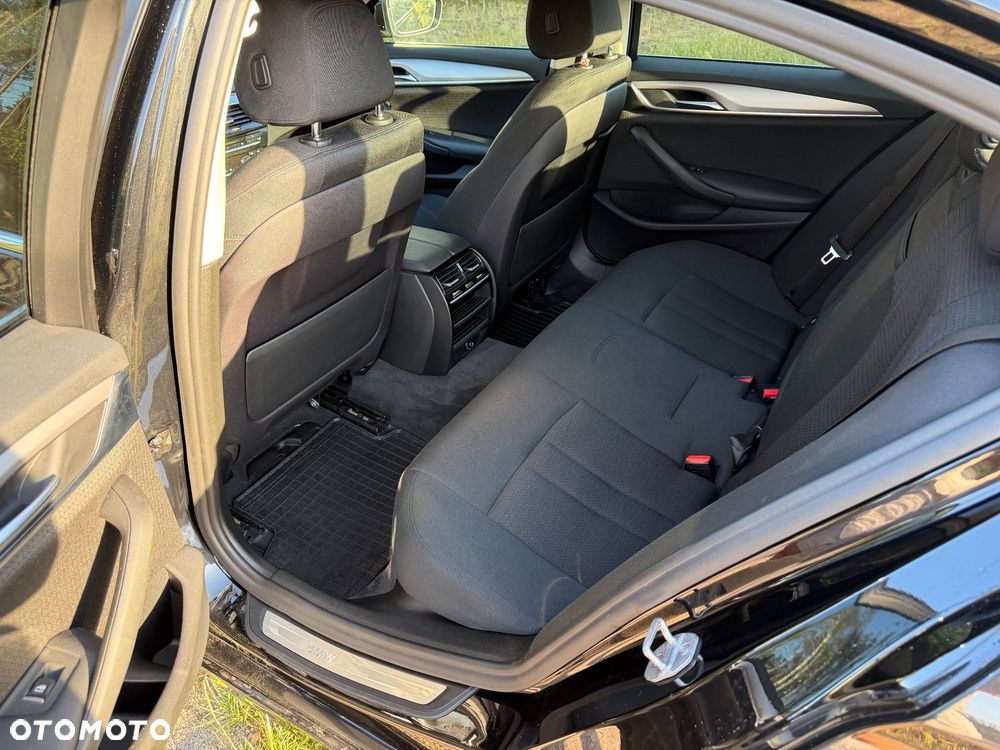 BMW Seria 5 518d Advantage - 8