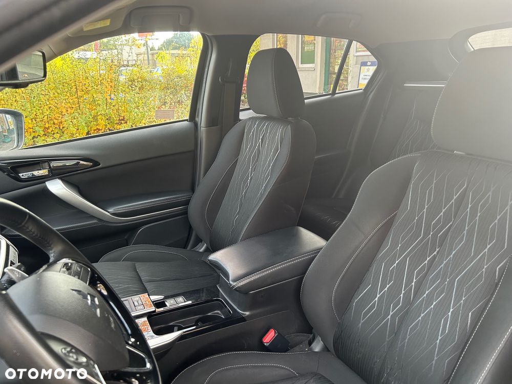 Mitsubishi Eclipse Cross 1.5 T GPF Intense Plus CVT - 10